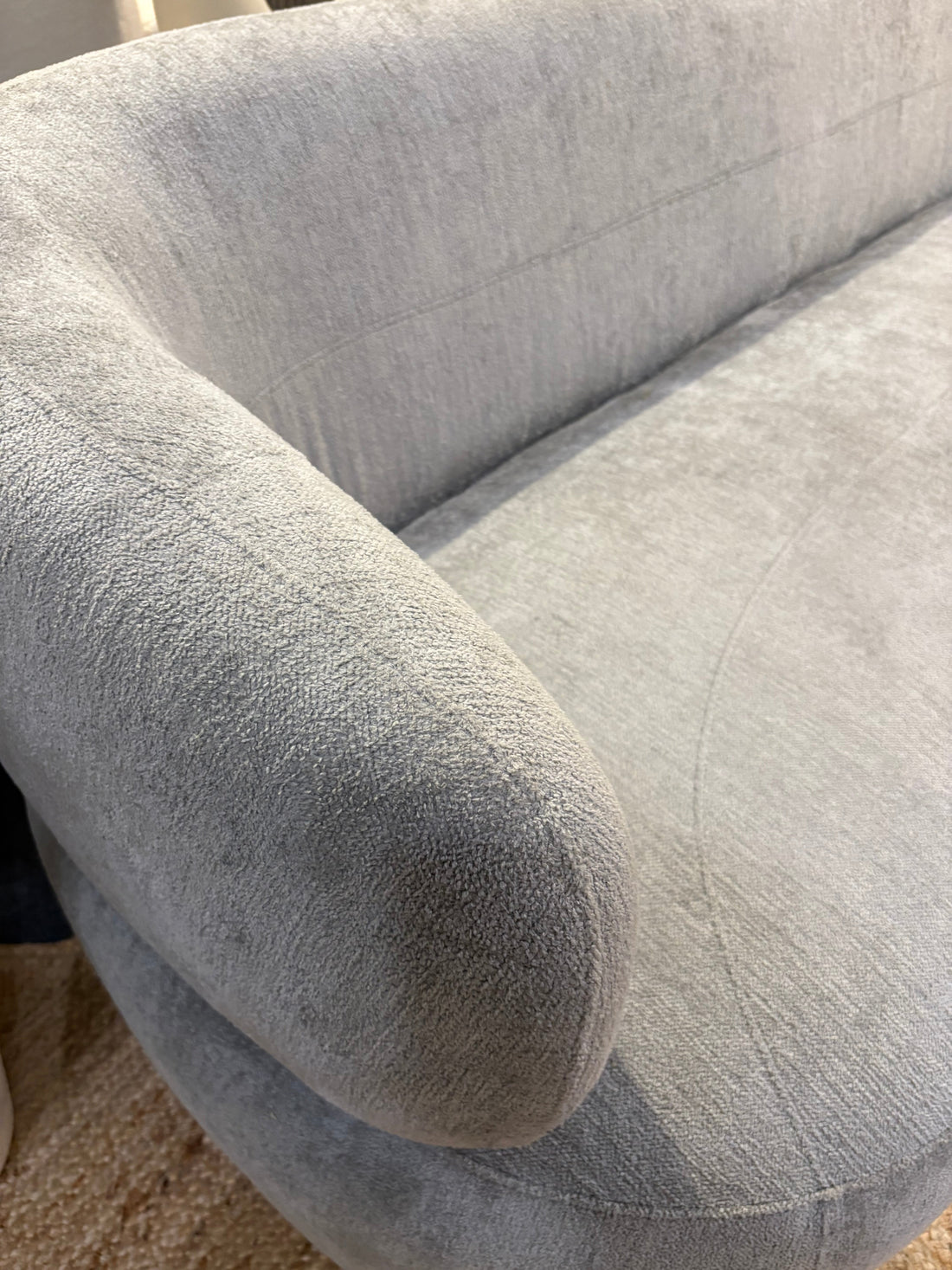 Comment choisir un canapé confortable et durable ?