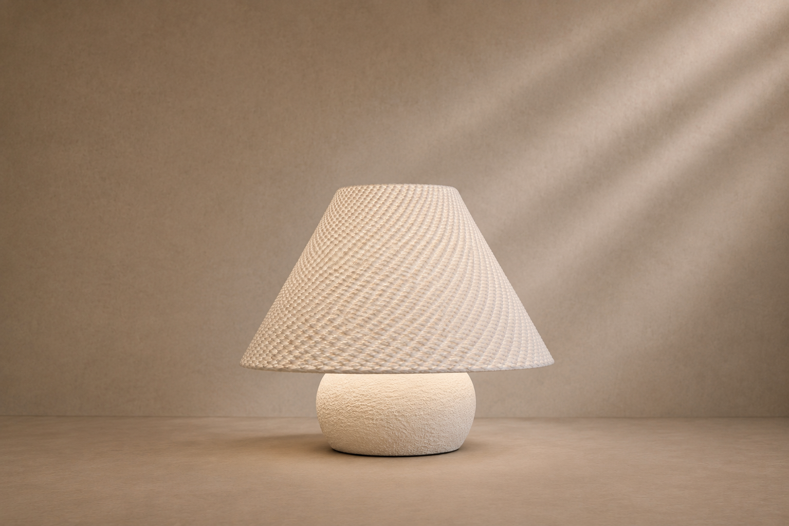 MELGAR - Lampe de table design en biopolymère texturé - salon, chambre, restaurants et hotels