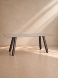 GARCIEZ - Mesa de comedor 220 x 95 cm de madera marrón claro y metal