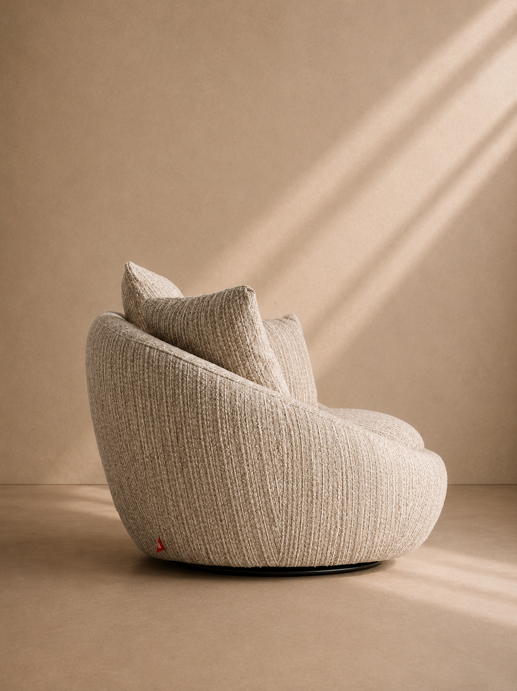 STORO - Sillón giratorio de diseño contemporáneo en tejido jaspeado beige, confort envolvente