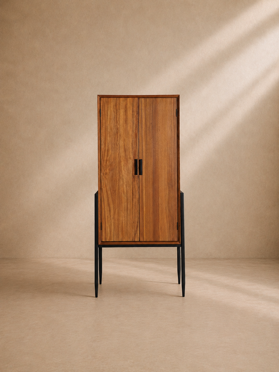 JACA - Armario de diseño de madera marrón y metal negro