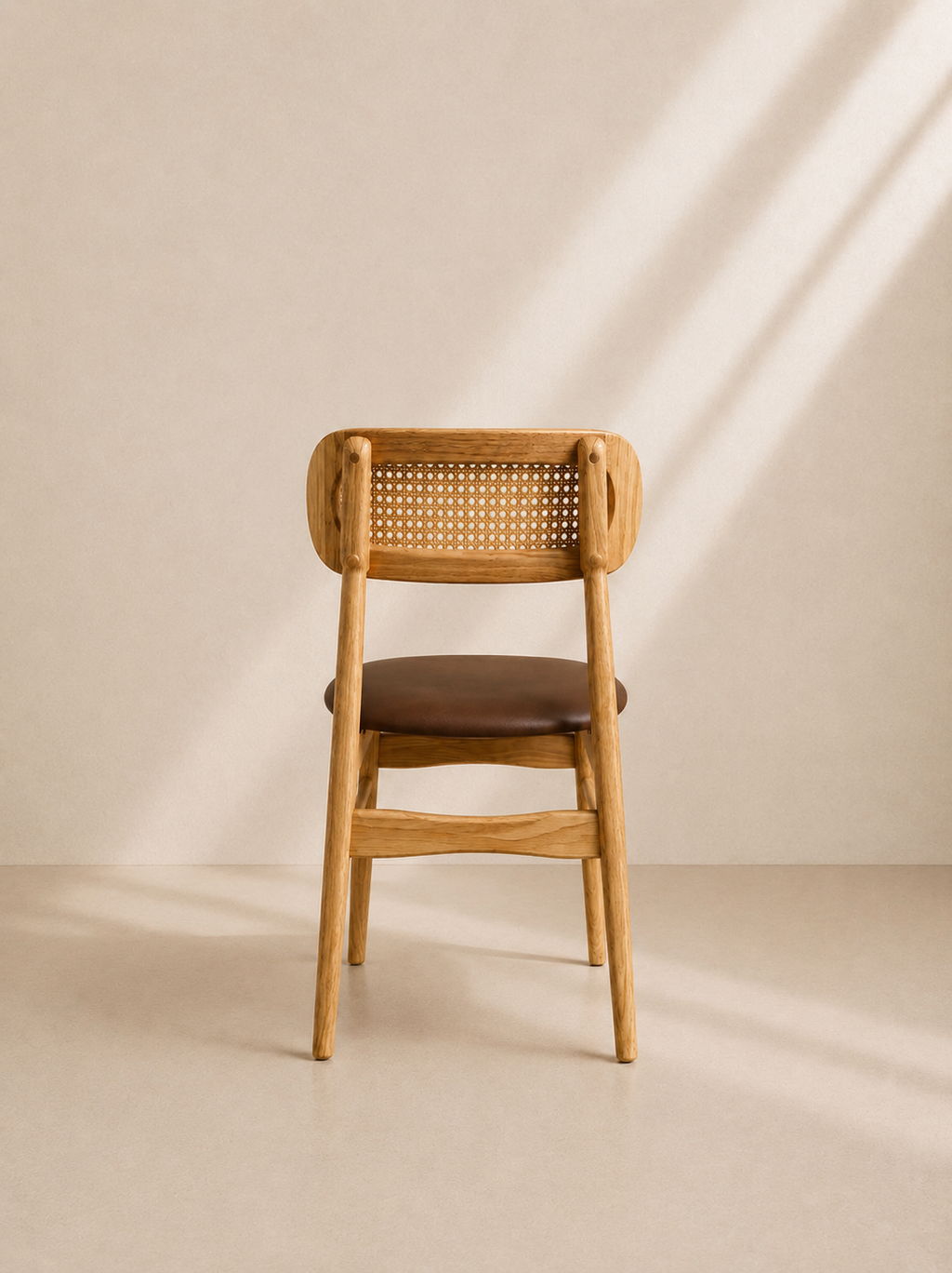 ROLIS - Chaise de salle à manger en bois de hêtre et cannage avec assise marron