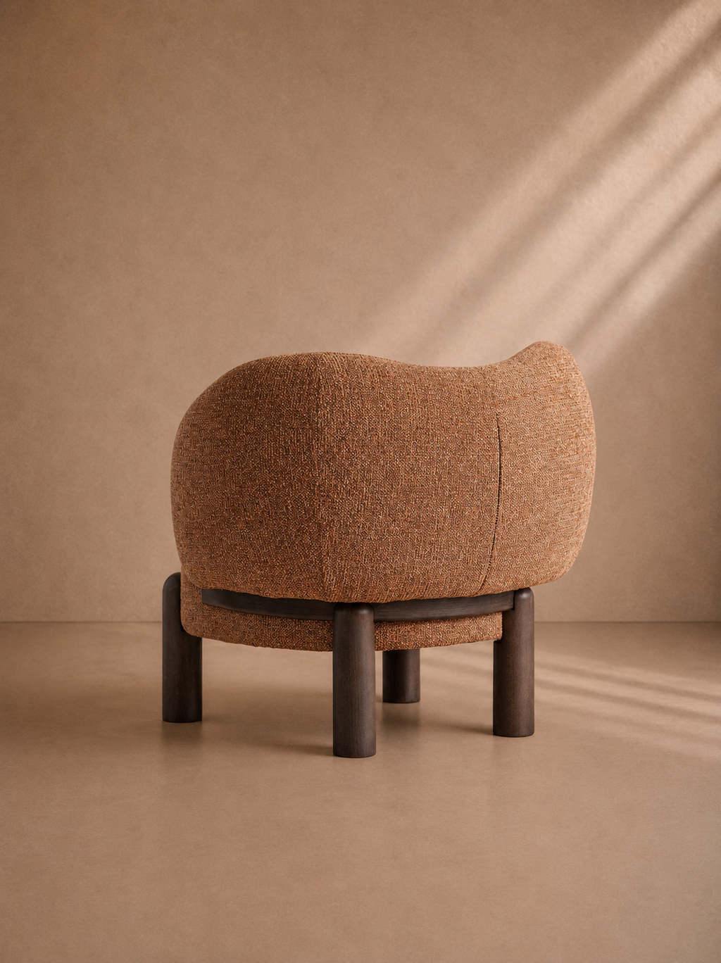 SIABAL - Fauteuil design terracotta en bois de frêne – pour salon, hôtel, réception