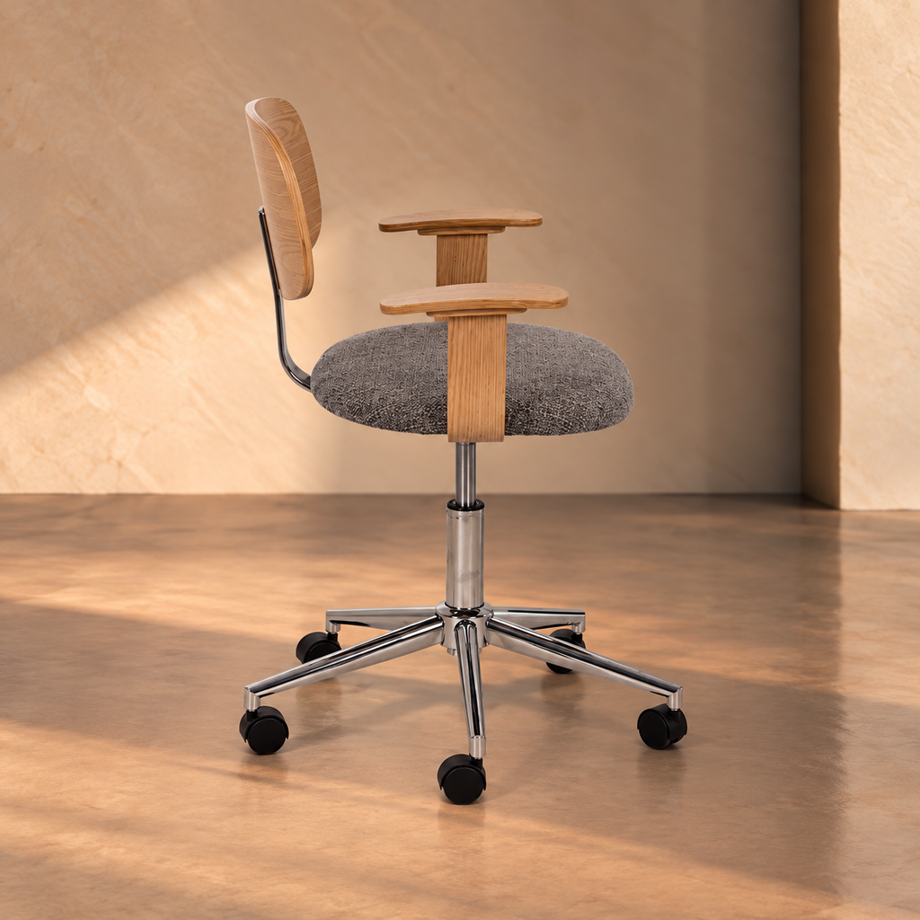 IRURA - Silla de oficina con ruedas en tela y madera color gris natural 60 × 60 × 89 cm