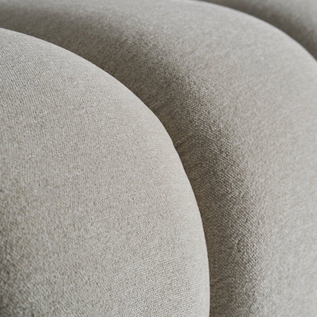 LAYOS - Pouf en polyester gris 95 × 70 × 45 cm – Structure en bois et mousse