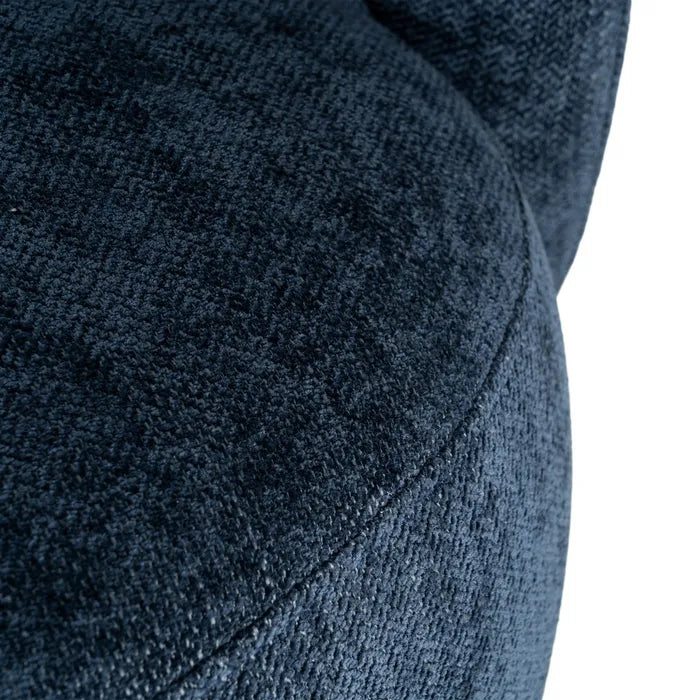 ULLASTRET - Sillón azul de tela y patas de madera de caucho