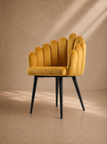 VINDEL - Chaise en velours jaune moutarde design à coque enveloppante et pieds métal noir