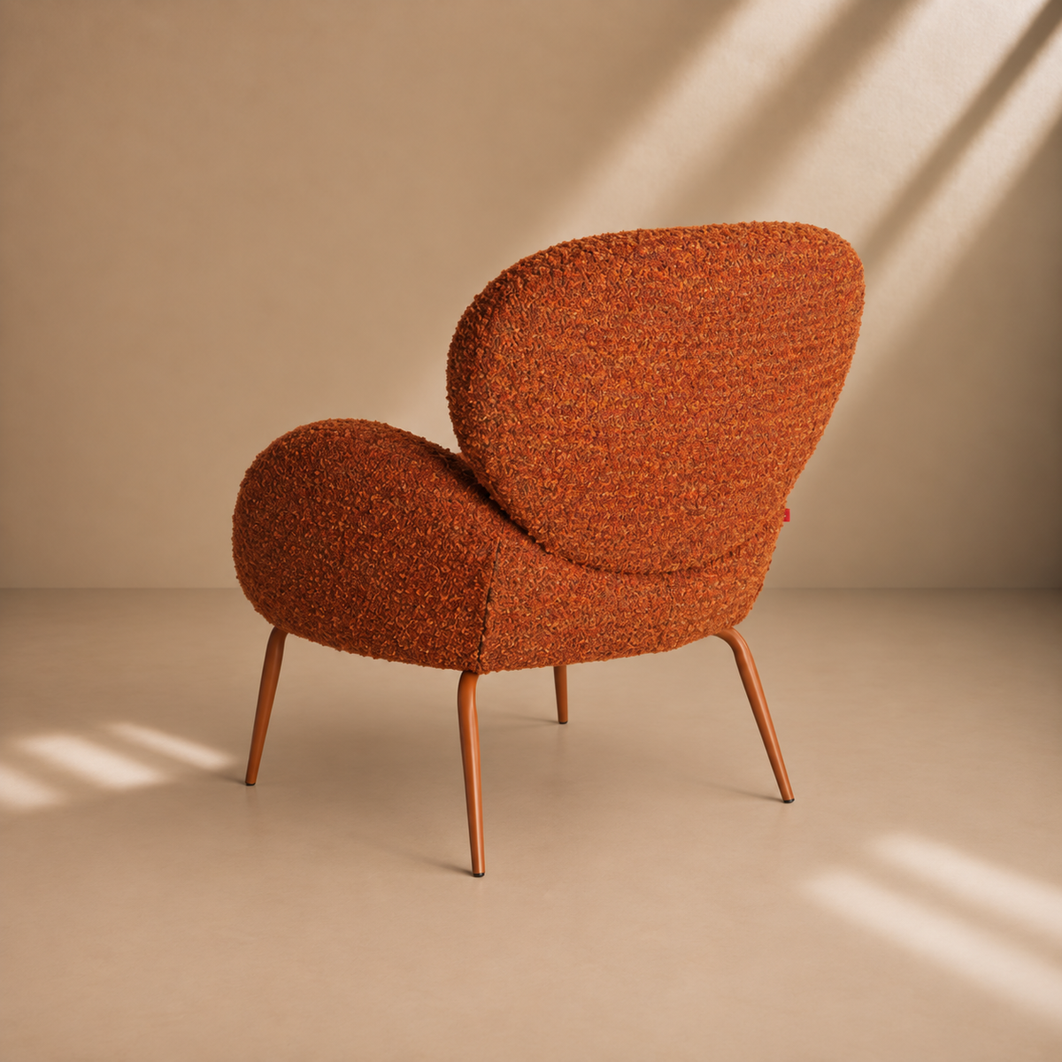ALEAS - Fauteuil lounge en tissu orange – Design contemporain