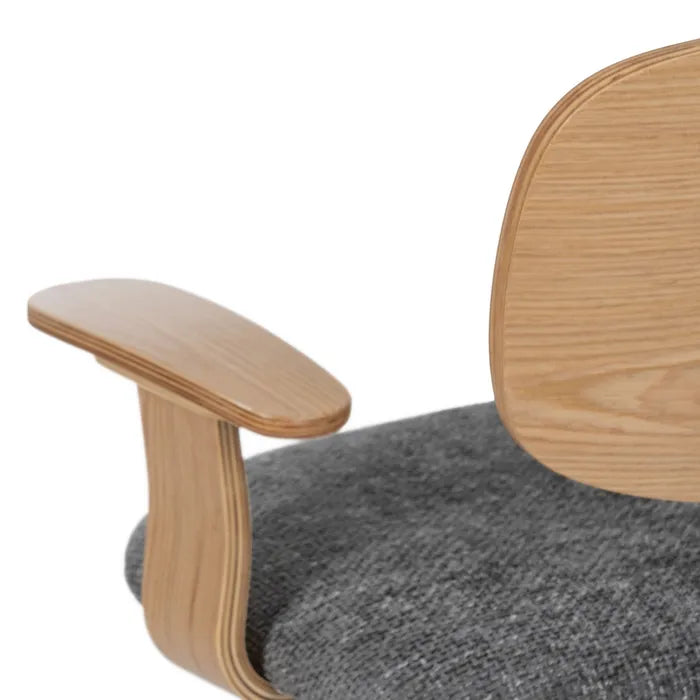 IRURA - Silla de oficina con ruedas en tela y madera color gris natural 60 × 60 × 89 cm