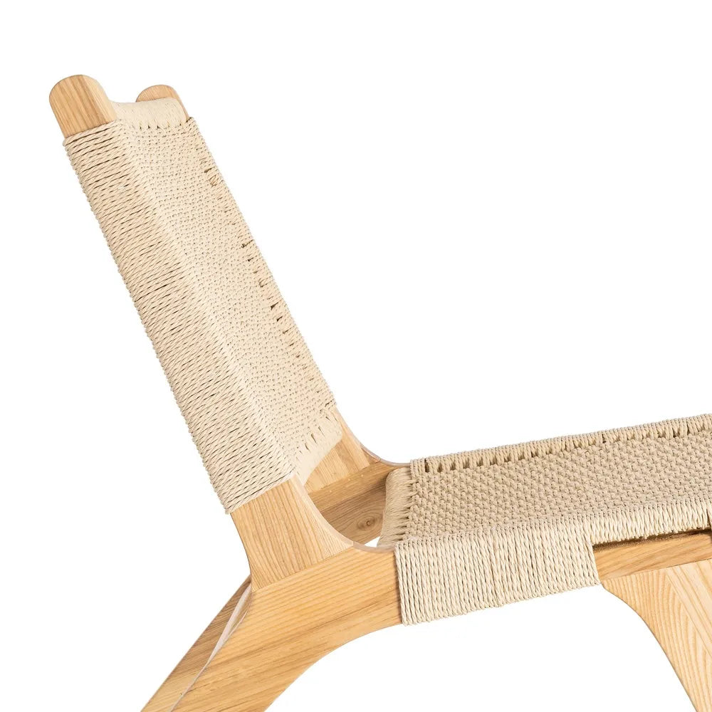 BRIONES - Silla relax de madera natural con asiento trenzado