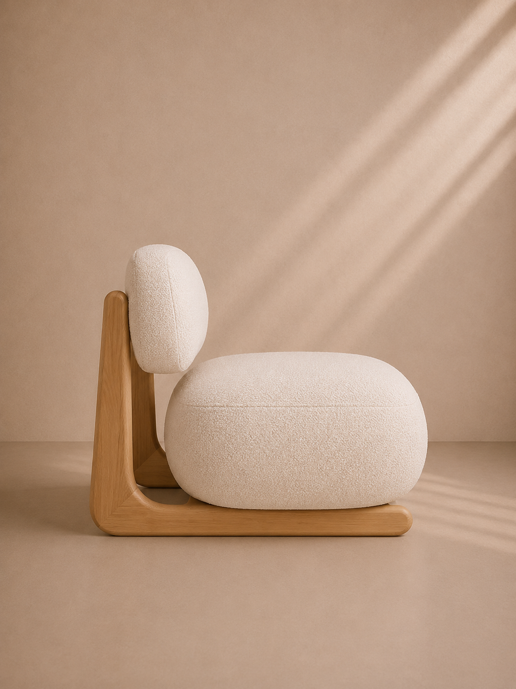 BEDAR - Fauteuil design en bois massif et tissu Dolmen
