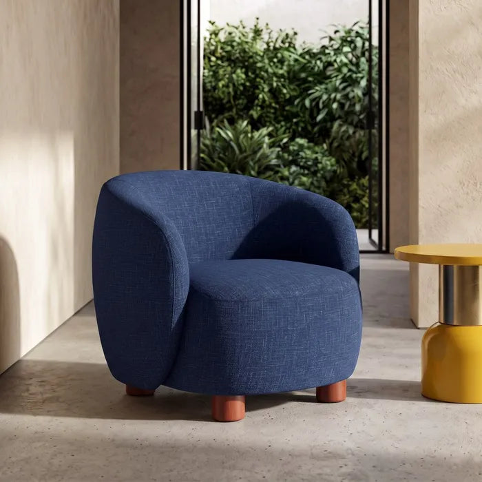ULLASTRET - Sillón azul de tela y patas de madera de caucho