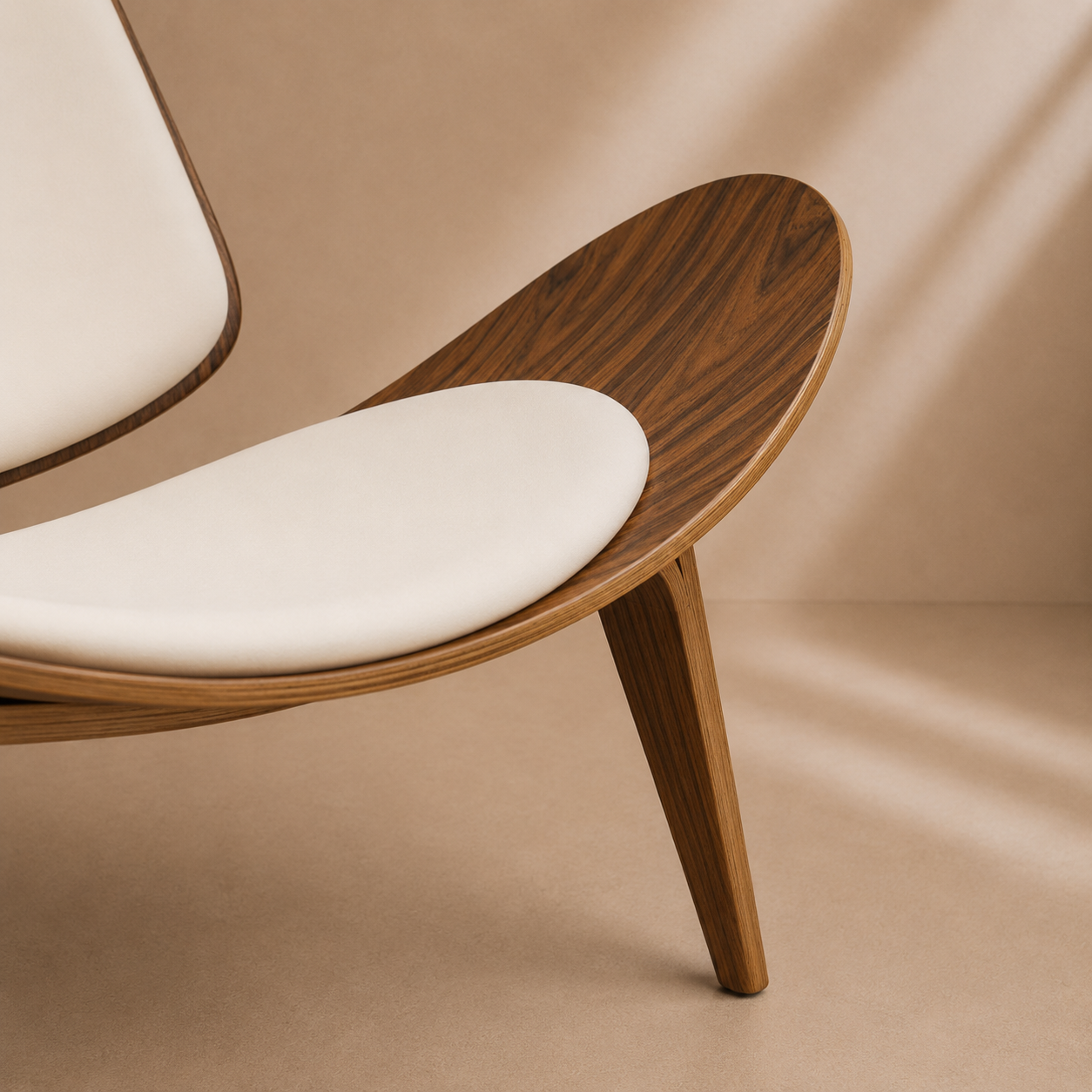 HITA - Fauteuil design en bois courbé et similicuir blanc