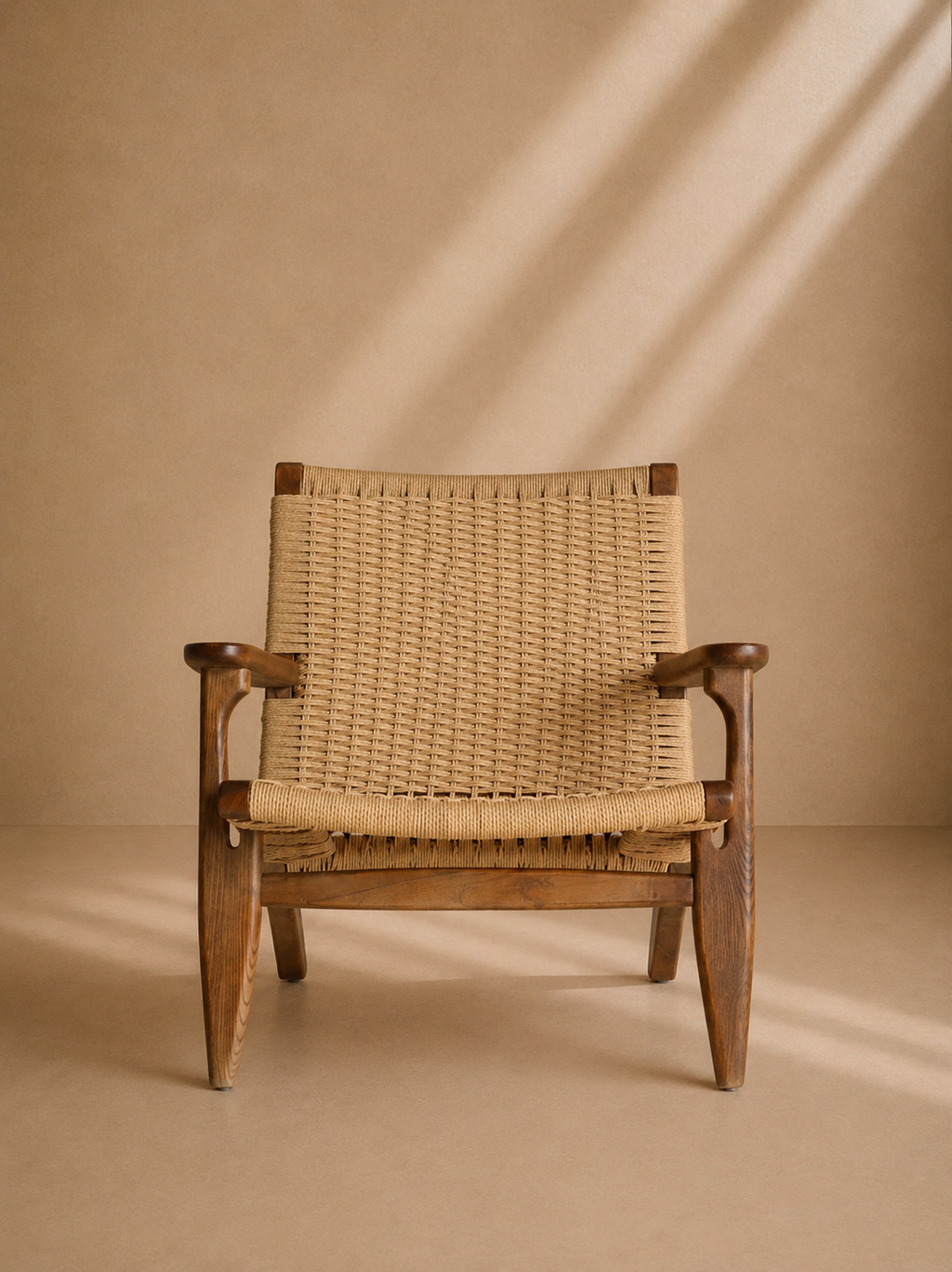 NERJA - Fauteuil en bois massif d’orme et corde marron 70 x 77 x 73 cm
