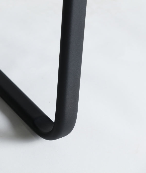 LAVERN - Canapé 4 places en polyester gris – Design contemporain