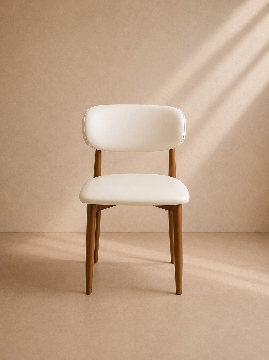 LEMA - Chaise de salle à manger en similicuir blanc et finition bois au design moderne