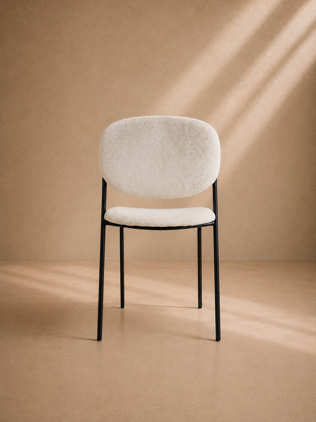 VENTI - Chaise de salle à manger en tissu beige et métal noir