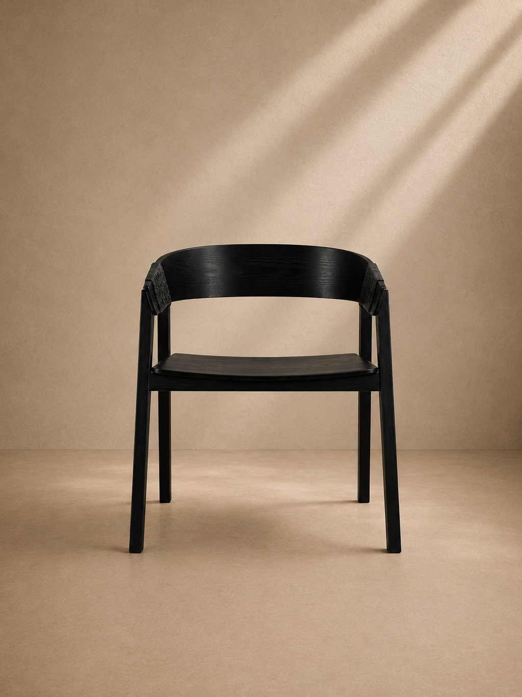 FABA - Chaise design noire en bois de chêne et corde