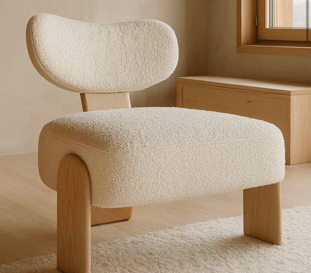 TIELMES - Fauteuil design en bouclette blanc et bois massif de frêne
