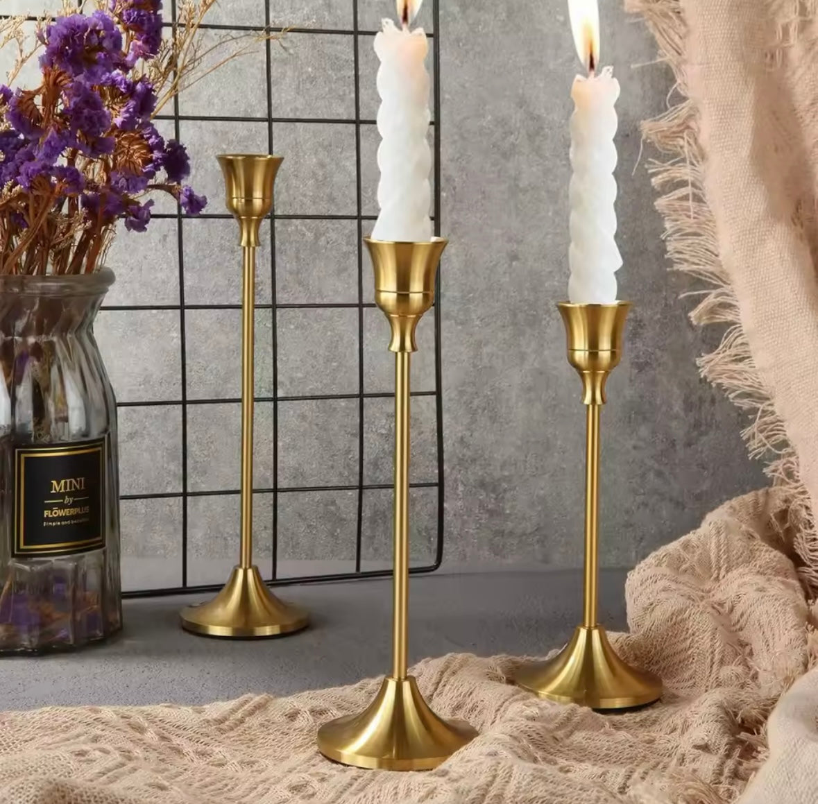 CHAND - Candelabros Dorados - Elegante Conjunto Decorativo (3 tamaños)