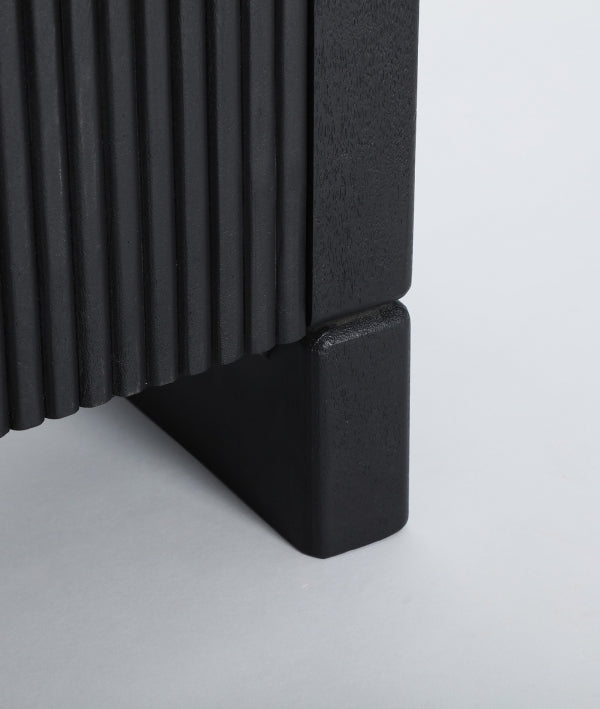 TIELMES - Mueble TV de diseño en madera de mango negra de 165 cm