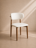LEMA - Chaise de salle à manger en similicuir blanc et finition bois au design moderne