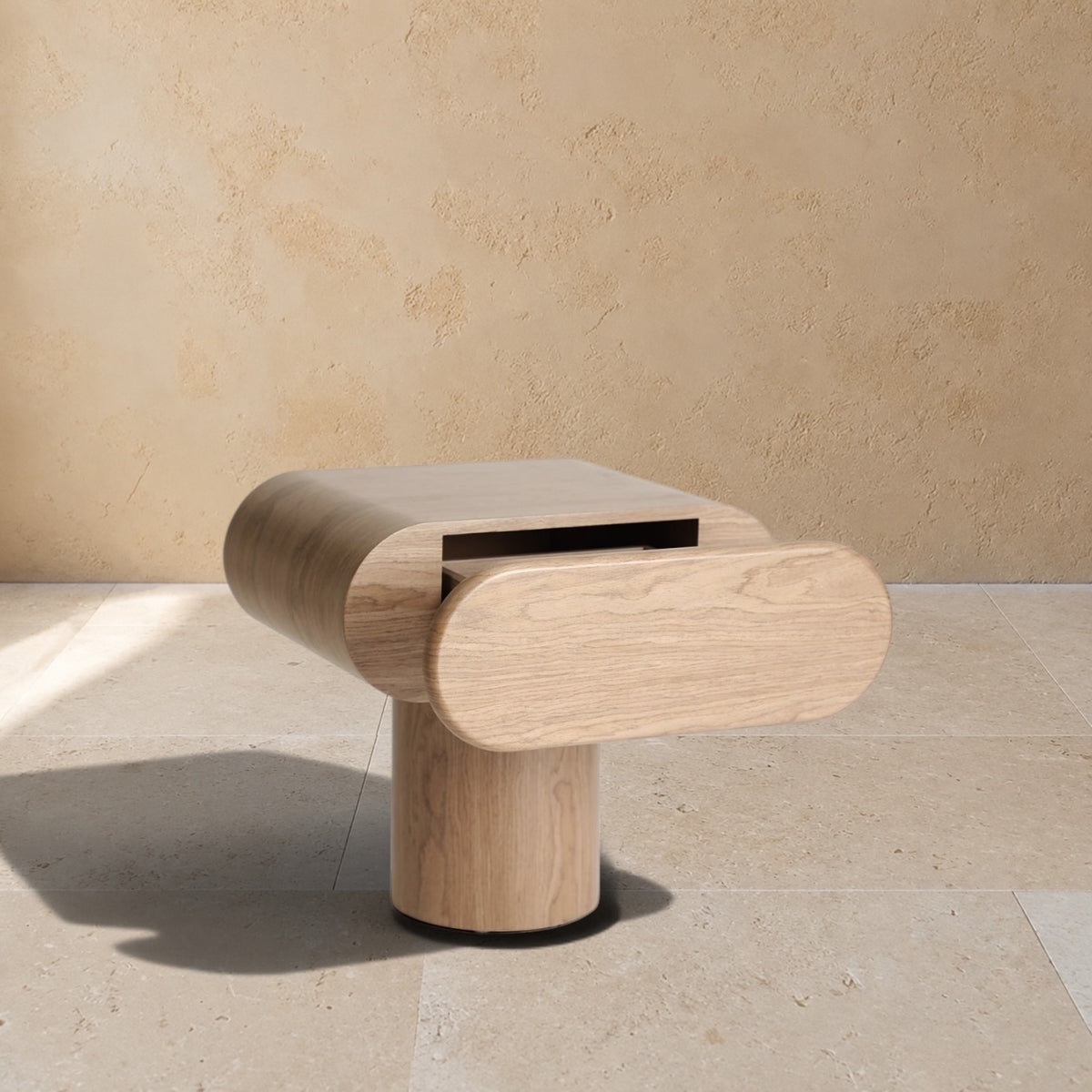 MÉNERBES - Table de nuit en bois beige et placage noyer