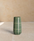 SALORINO - Vase décoratif vert à lignes graphiques