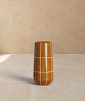 ARBO - Vase décoratif ambré à lignes graphiques