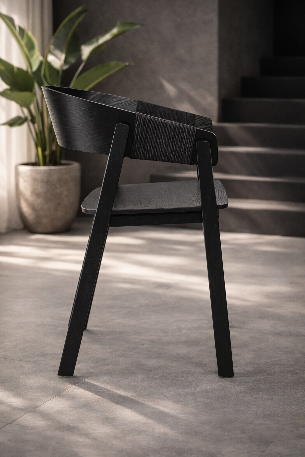 FABA - Silla de madera de roble negro
