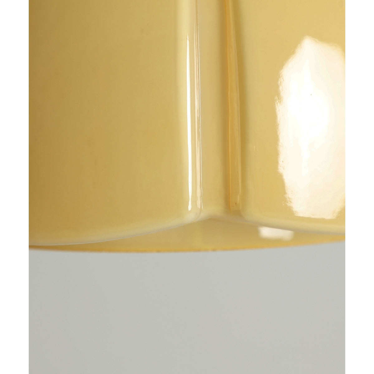 CISTERNINO - Suspension en verre jaune et fer doré 36 cm