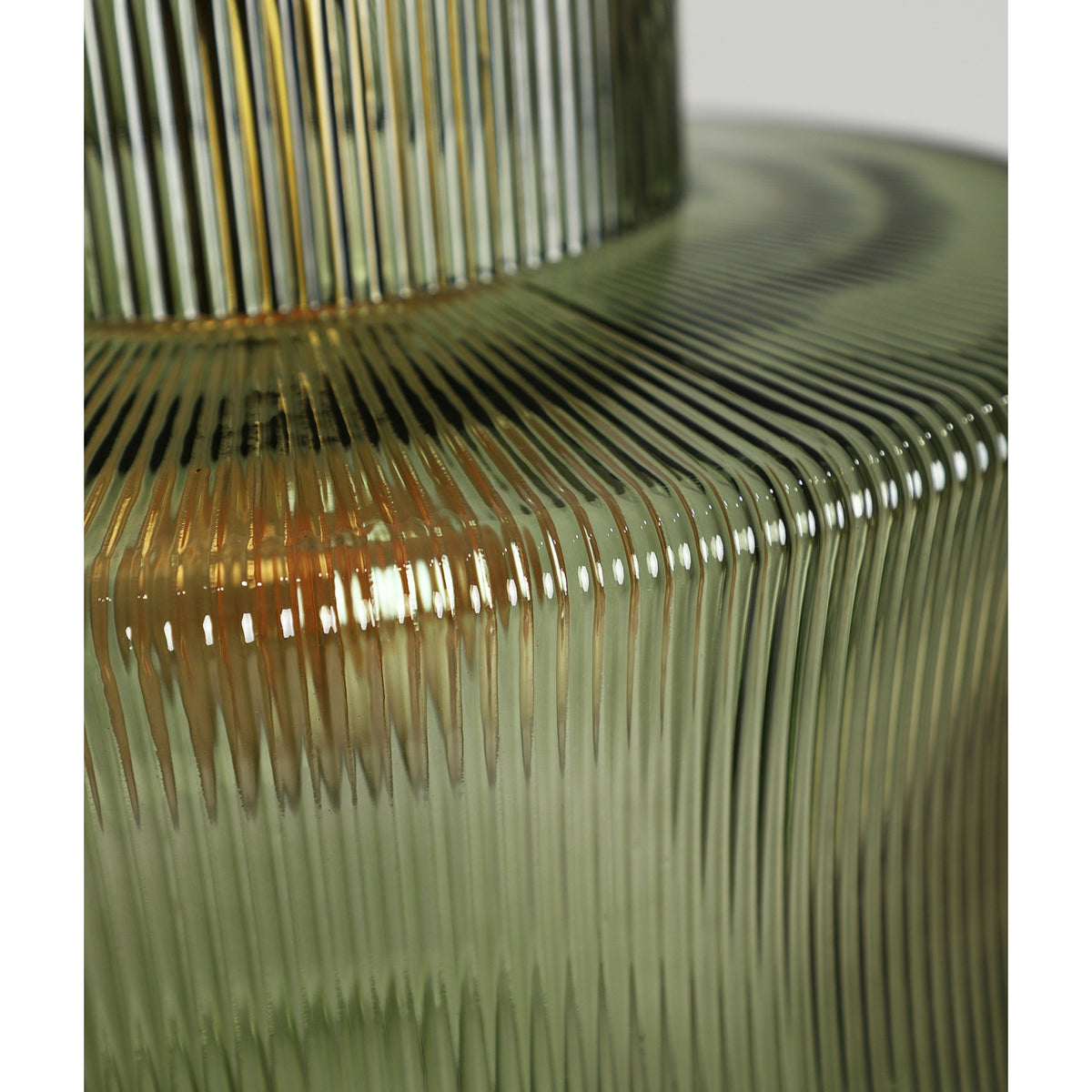 SCILLA - Suspension en verre vert et fer doré 45 cm